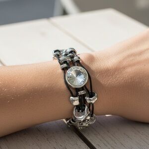 Elegant Crystal Bracelet